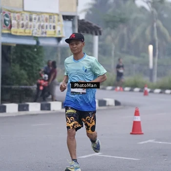 Runner Photo 8812467