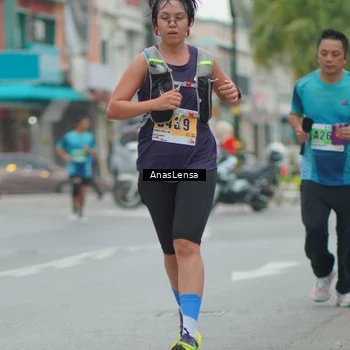 Runner Photo 8812483