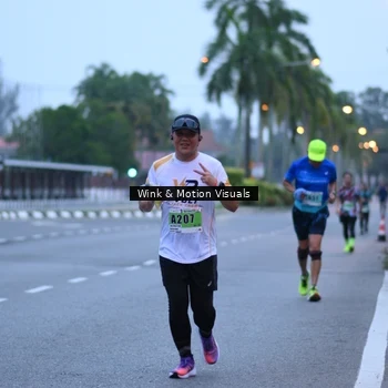 Runner Photo 8812491
