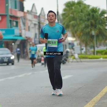 Runner Photo 8812492