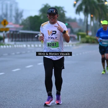 Runner Photo 8812493