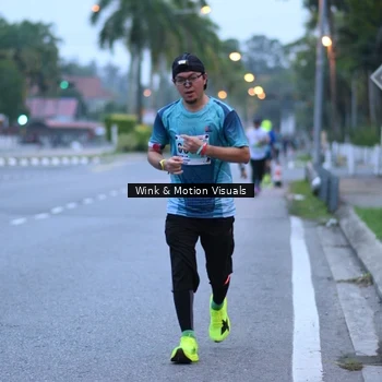Runner Photo 8812494