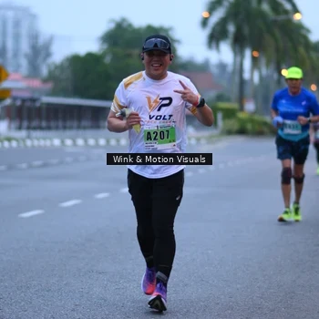 Runner Photo 8812495
