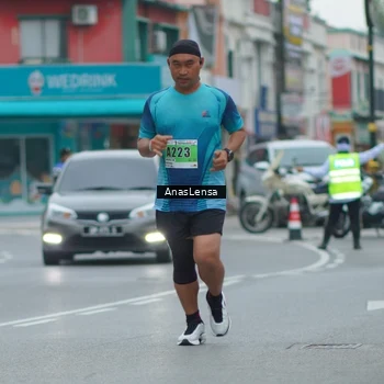 Runner Photo 8812520