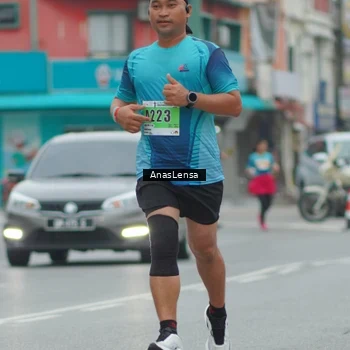 Runner Photo 8812540