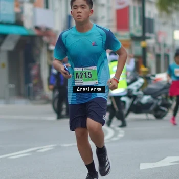 Runner Photo 8812546