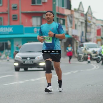 Runner Photo 8812547