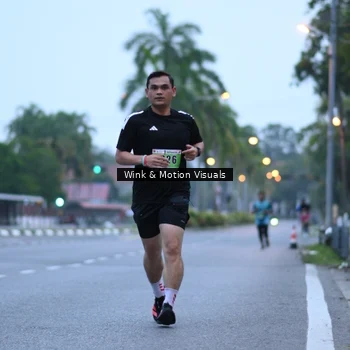 Runner Photo 8812553