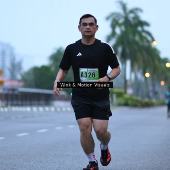 Runner Photo 8812558