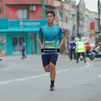 Runner Photo 8812566
