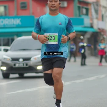 Runner Photo 8812571