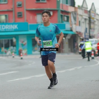 Runner Photo 8812576