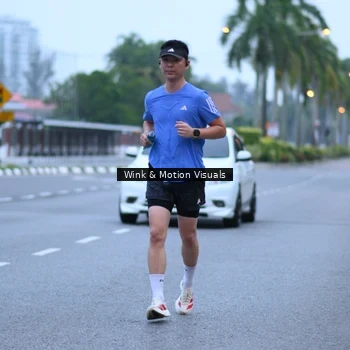Runner Photo 8812596