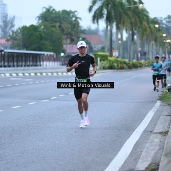 Runner Photo 8812604