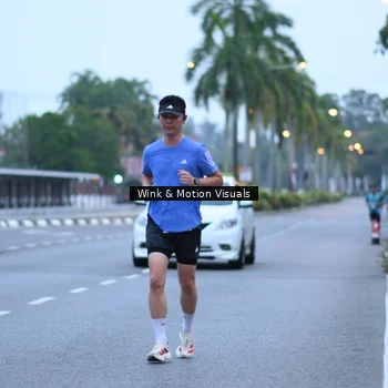 Runner Photo 8812605