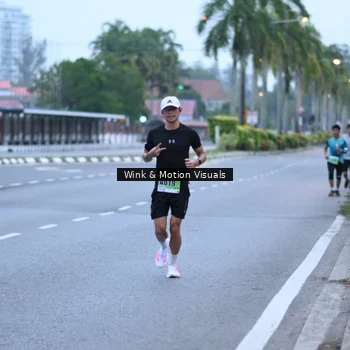 Runner Photo 8812608