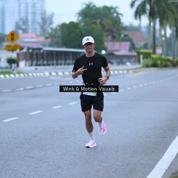 Runner Photo 8812611