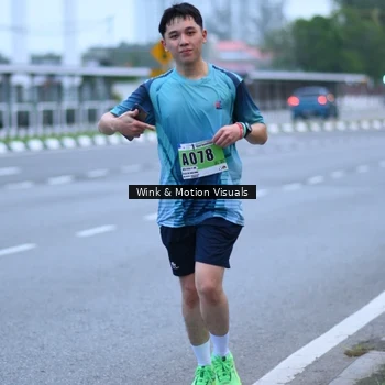 Runner Photo 8812641