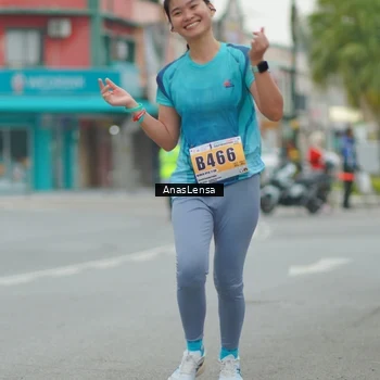 Runner Photo 8812648