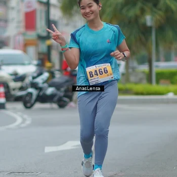 Runner Photo 8812649