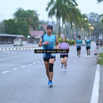 Runner Photo 8812651