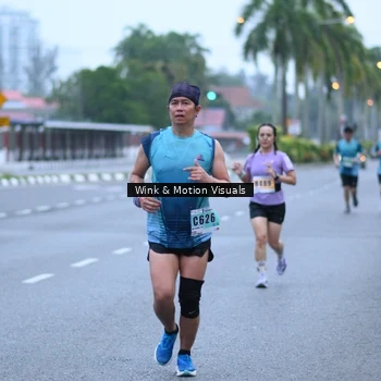 Runner Photo 8812658