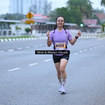 Runner Photo 8812662