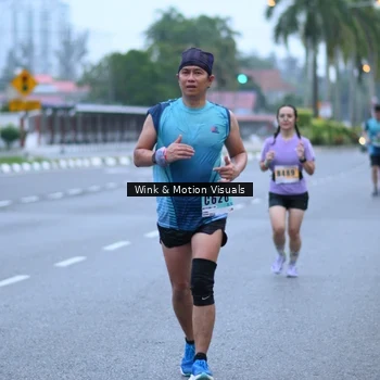 Runner Photo 8812674