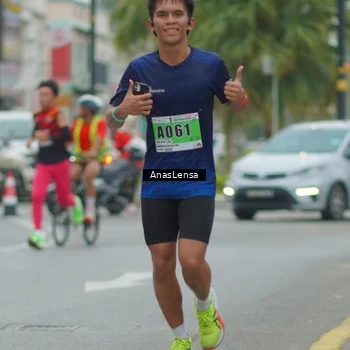 Runner Photo 8812697