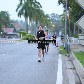 Runner Photo 8812700