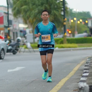 Runner Photo 8812715
