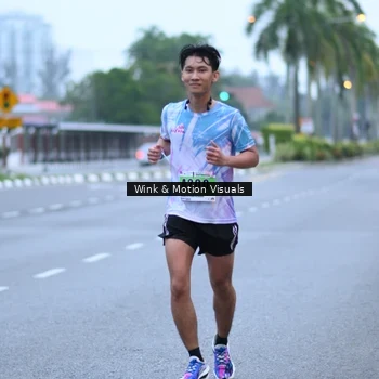 Runner Photo 8812720