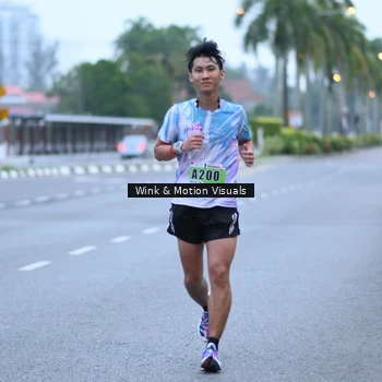 Runner Photo 8812725