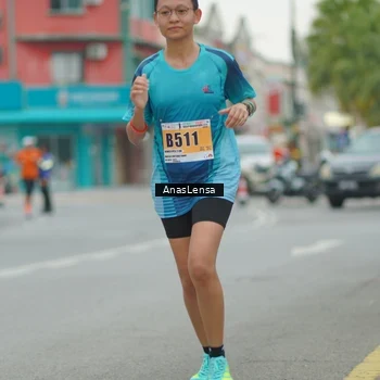 Runner Photo 8812748