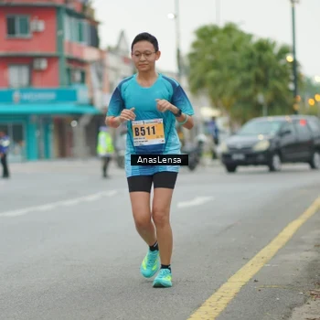 Runner Photo 8812749