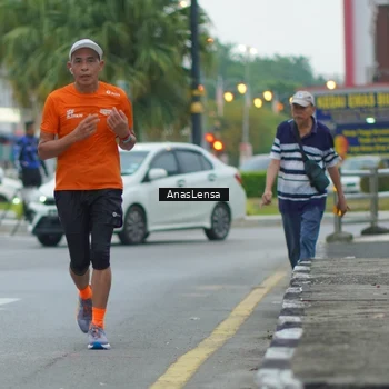 Runner Photo 8812763