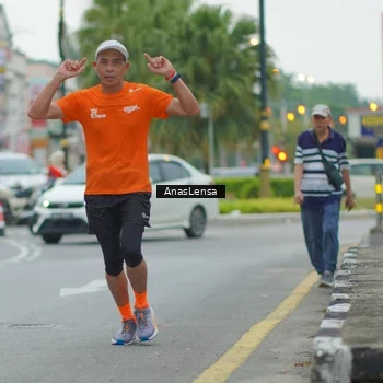 Runner Photo 8812787