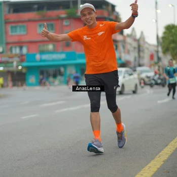 Runner Photo 8812810
