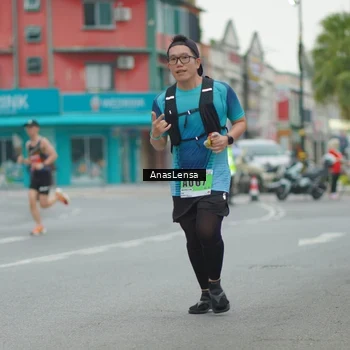 Runner Photo 8812838