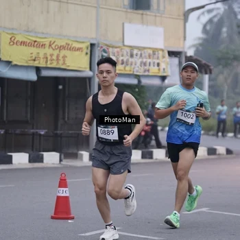 Runner Photo 8812847