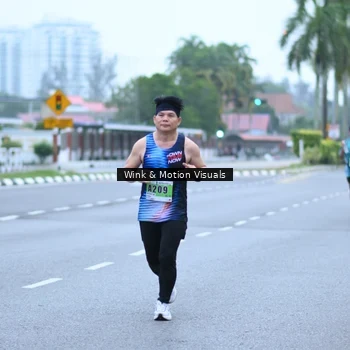 Runner Photo 8812851