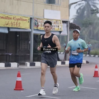 Runner Photo 8812852