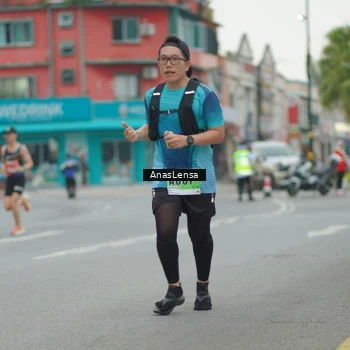 Runner Photo 8812857