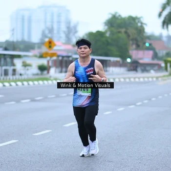 Runner Photo 8812861
