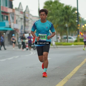 Runner Photo 8812880