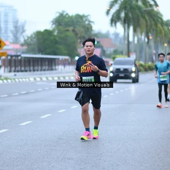 Runner Photo 8812886