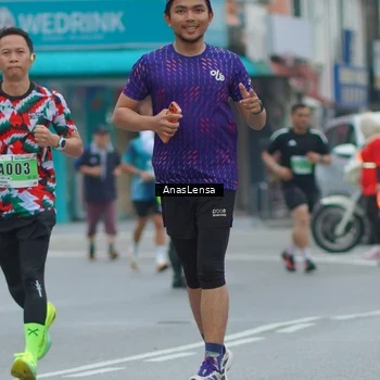 Runner Photo 8812895