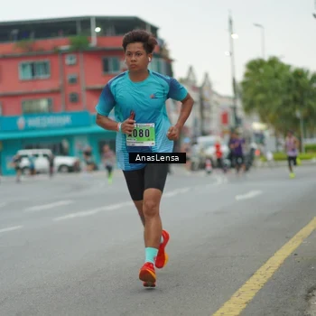 Runner Photo 8812896