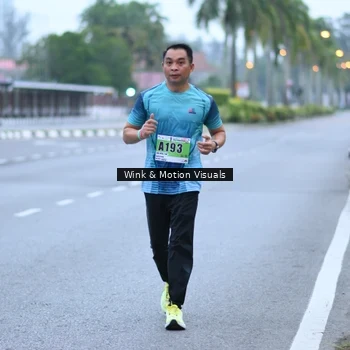 Runner Photo 8812902