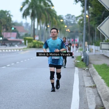 Runner Photo 8812909